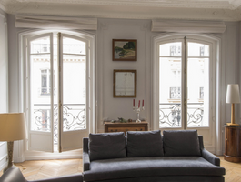 Fenêtre Haussmannienne – Une Fenêtre à Paris